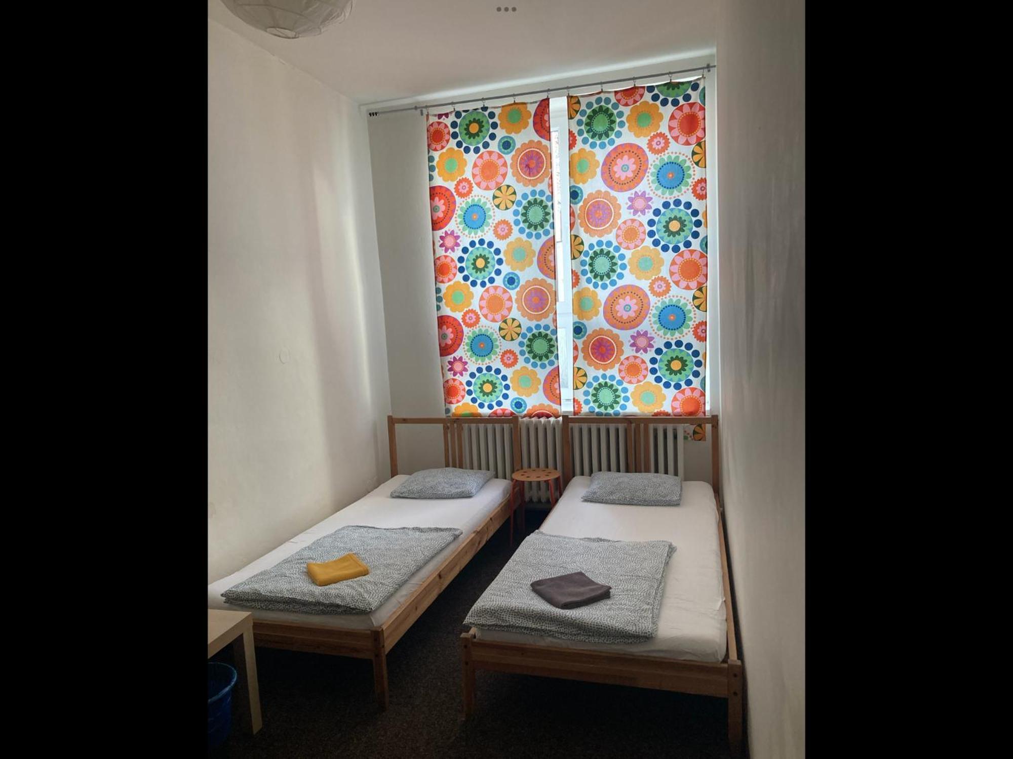 Hostel Praha Ladvi Dış mekan fotoğraf